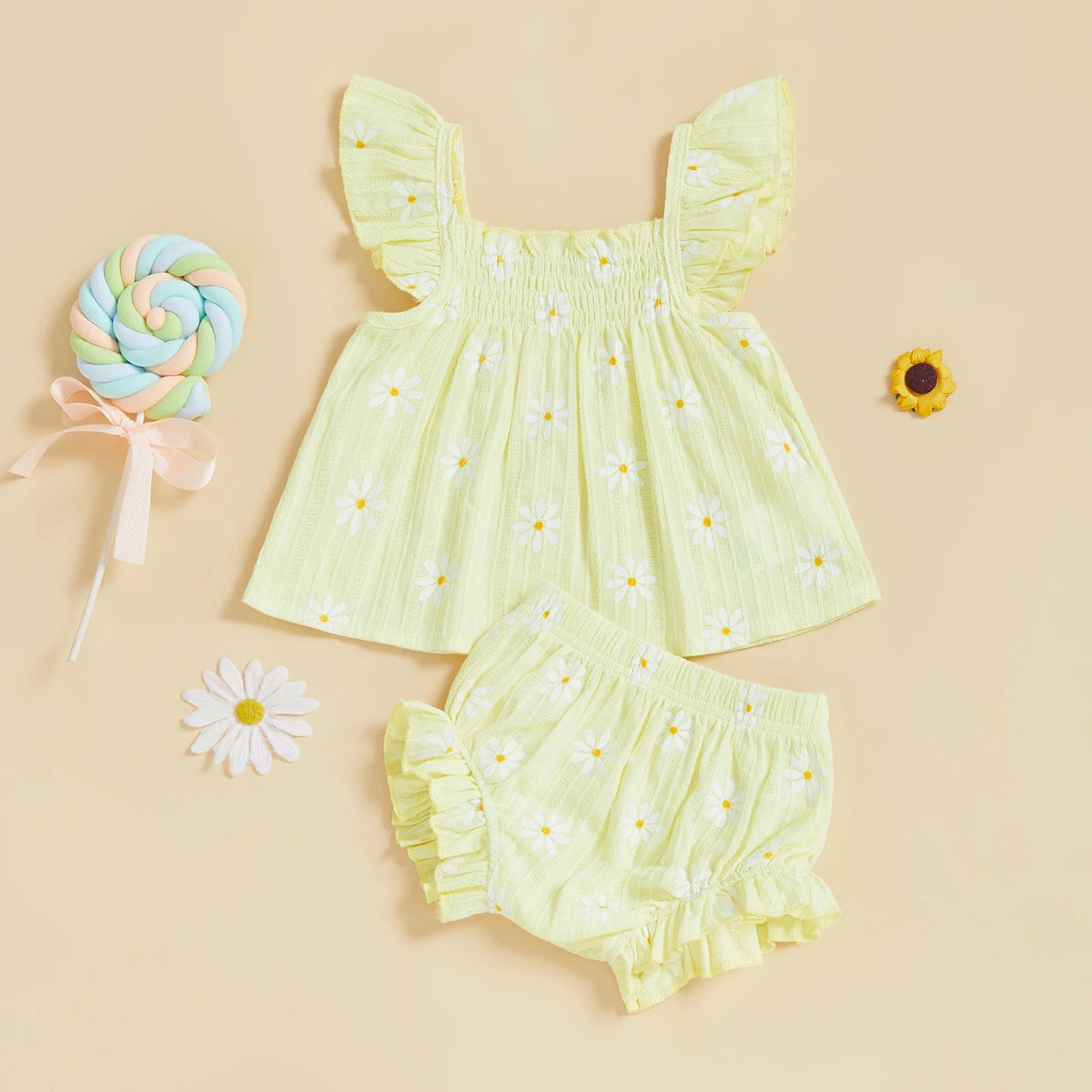 Baby Girl Daisy Outfit Smocked Flying Sleeve Babydoll Tops Elastic Waist Ruffle Shorts Cute Summer Clothes 2Pcs Set